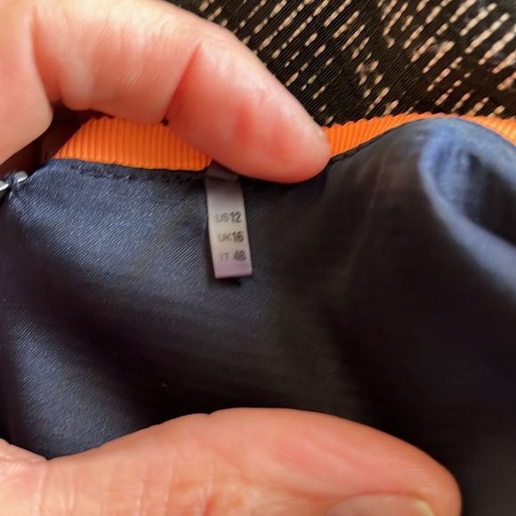 Elie Tahari Cocktail Sheath Dress Black & White with neon pops of color Sz. 12 - Picture 8 of 12